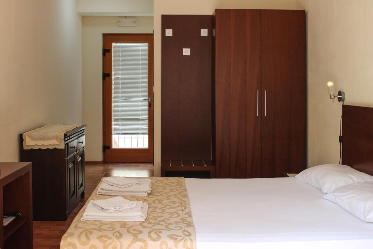 Apartments Mun Petrovac Екстер'єр фото